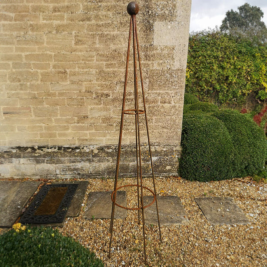 PoppyForge Chelsea 6Ft Hampton Obelisk