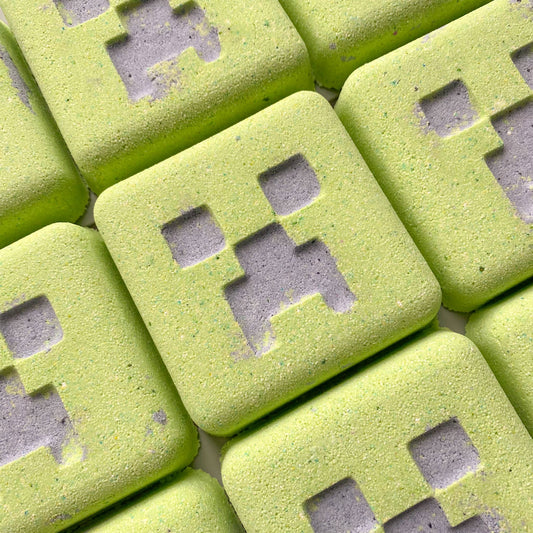 Creeper Bath Bomb – Fresh Cucumber and Green Apple Scent