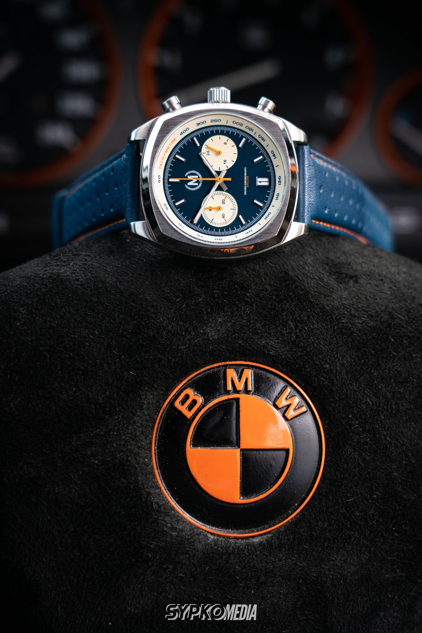 Driver Chronograph MKII Quartz, Blue Reverse Panda (PRE-ORDER NOW)
