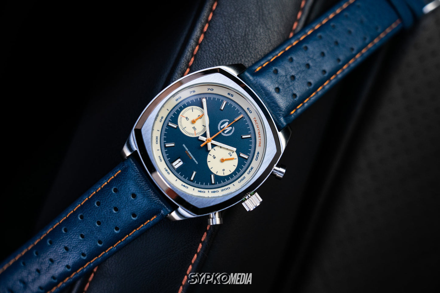 Driver Chronograph MKII Quartz, Blue Reverse Panda (PRE-ORDER NOW)