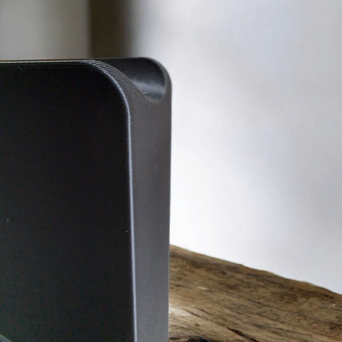 Modern Minimalist Headphone Holder Stand - Colourful Desk Organiser