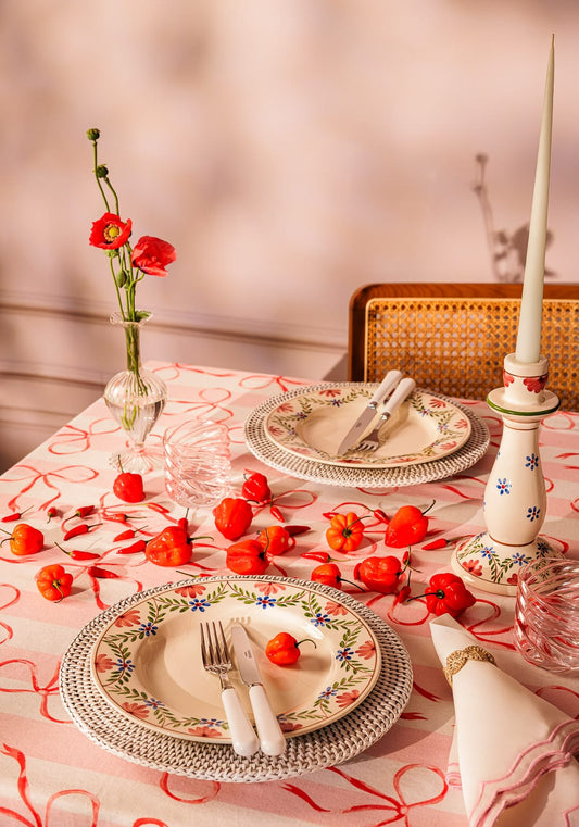 4- Pieces Pop Unis White Cutlery Set