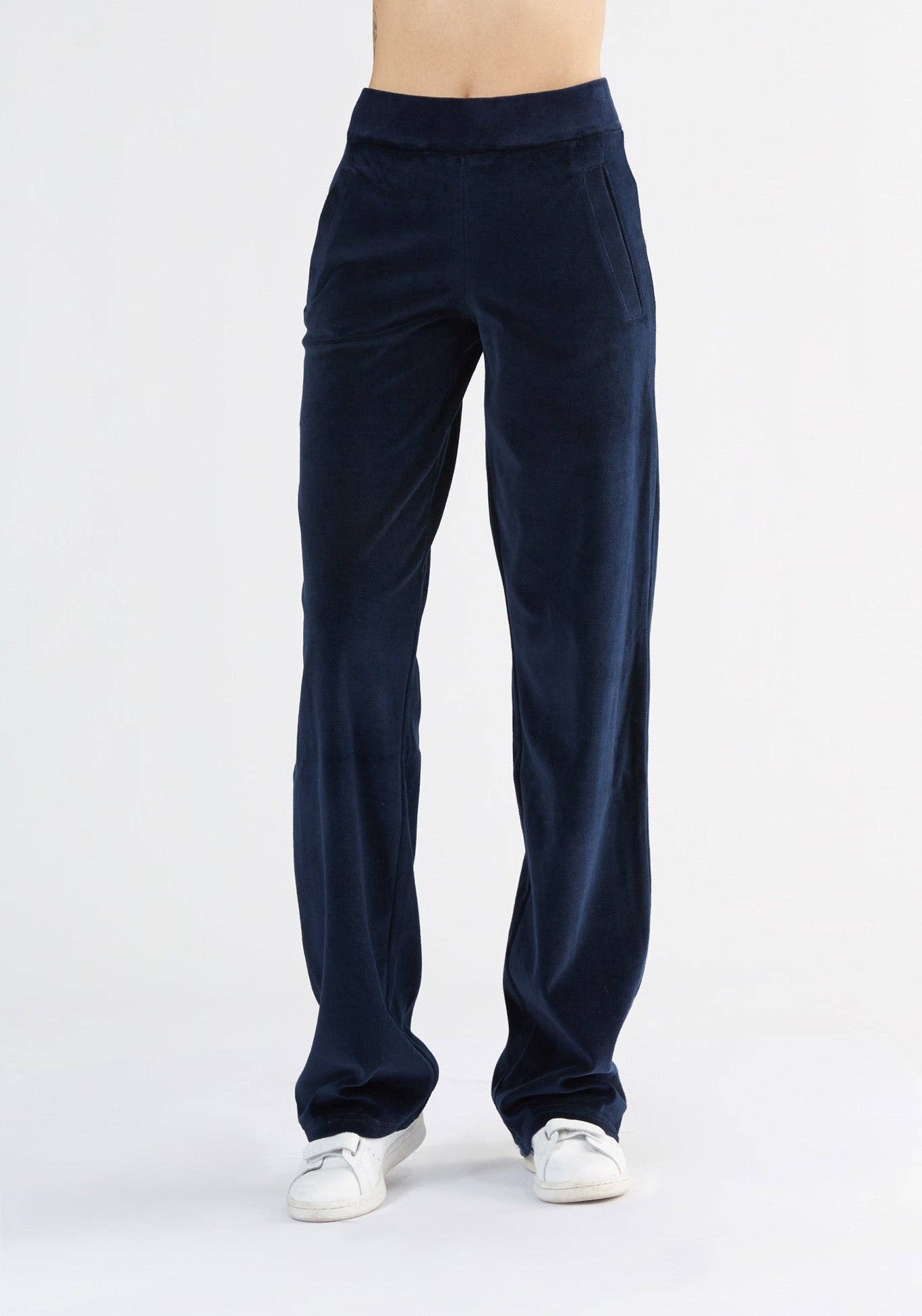 Organic Soft Fleece Straight Cut Sweatpants: Womens