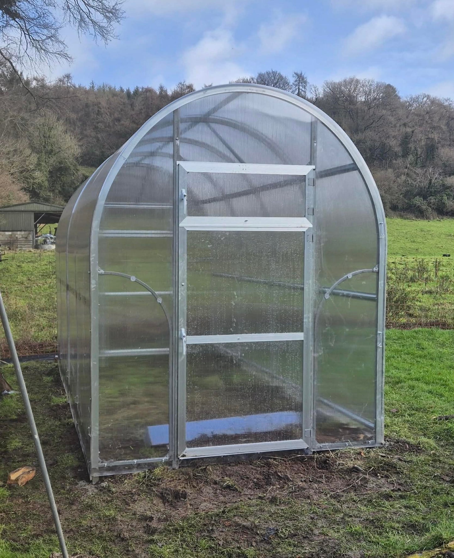 Sigma Lux 2m (width: 2 m, height: 2.4 m)