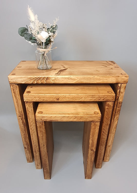 Set of 3 Solid Wood Rustic Nest Of Tables with Timber Legs