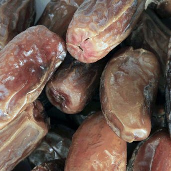 Organic Deglet Nour Pitted Dates
