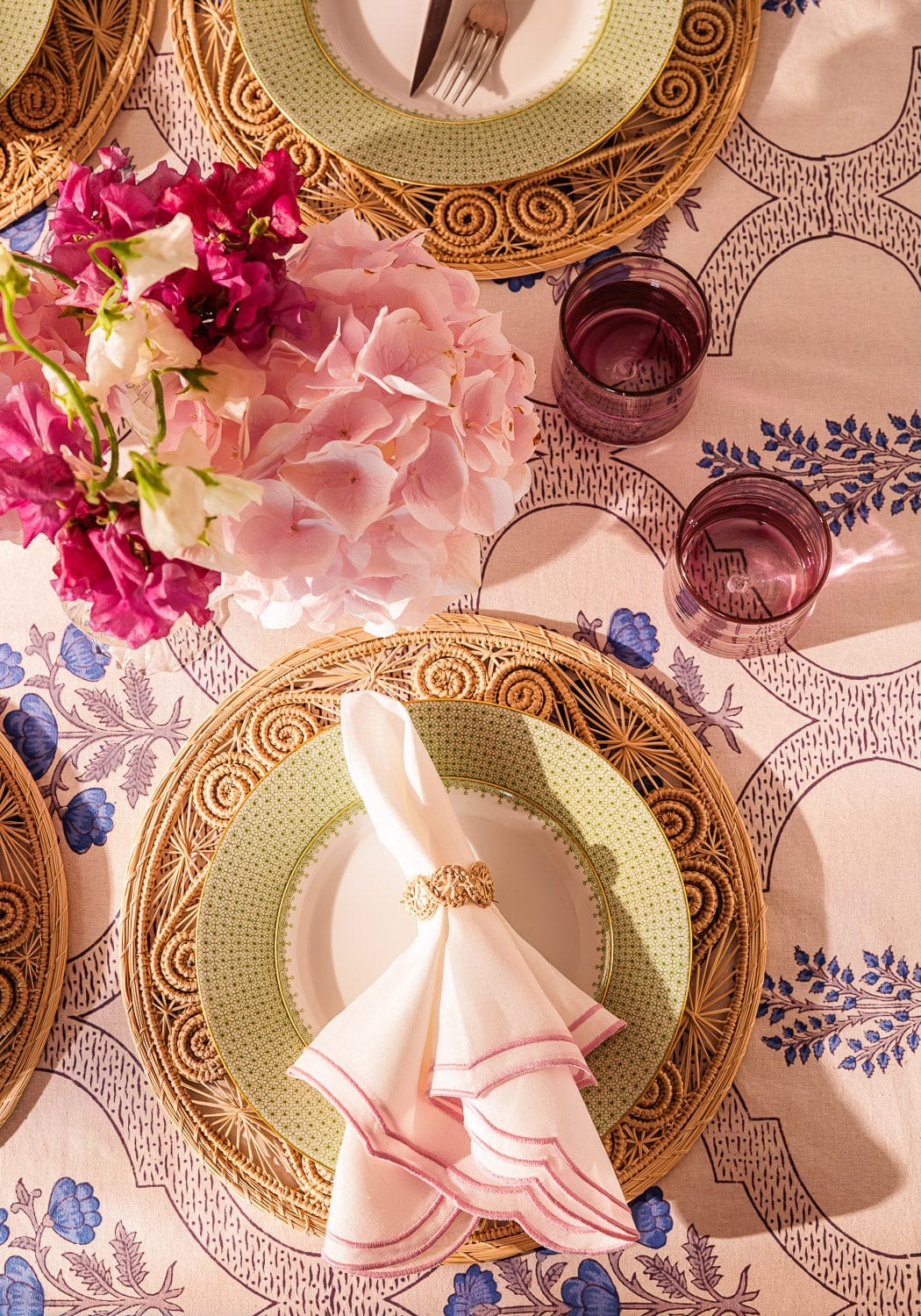 Green Apple Lace Dinner Plates - Set of 4