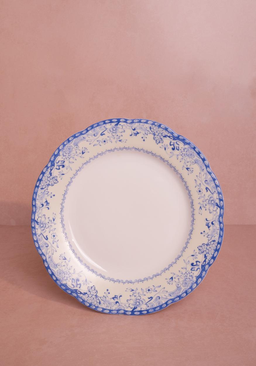 Virginia Blue and White Dinner Plates  - Set of 4