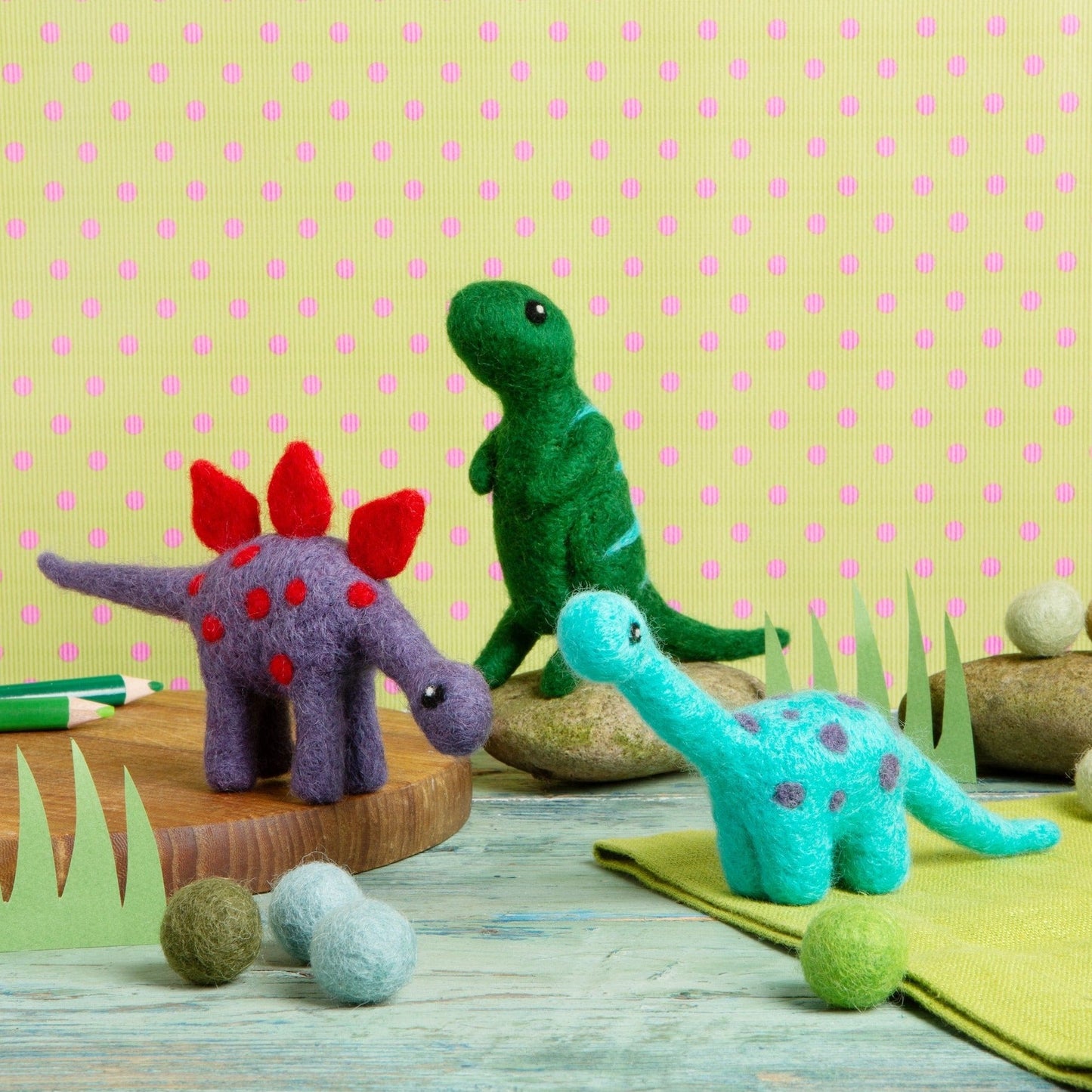 Diplodocus Dinosaur Needle Felting Kit for Beginners