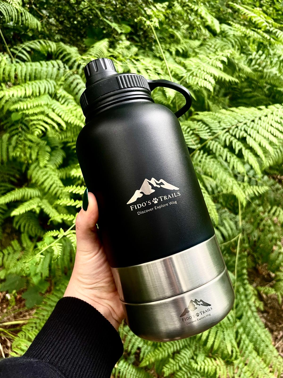 Fido's Trails 3-in-1 Water Bottle with Detachable Bowls – For Dogs & Owners, 1 Litre Black