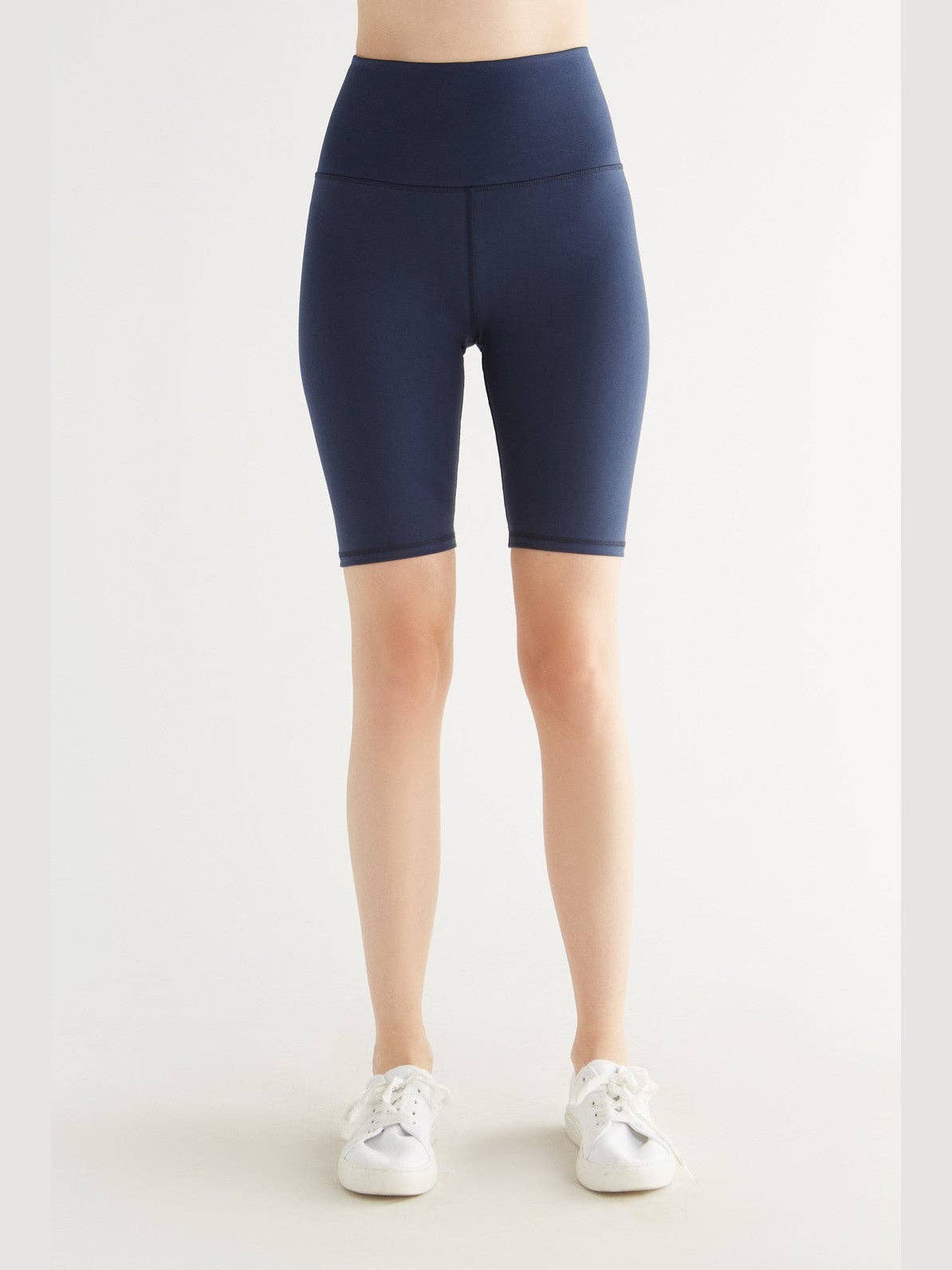 Organic Stretch Shorts: Womens