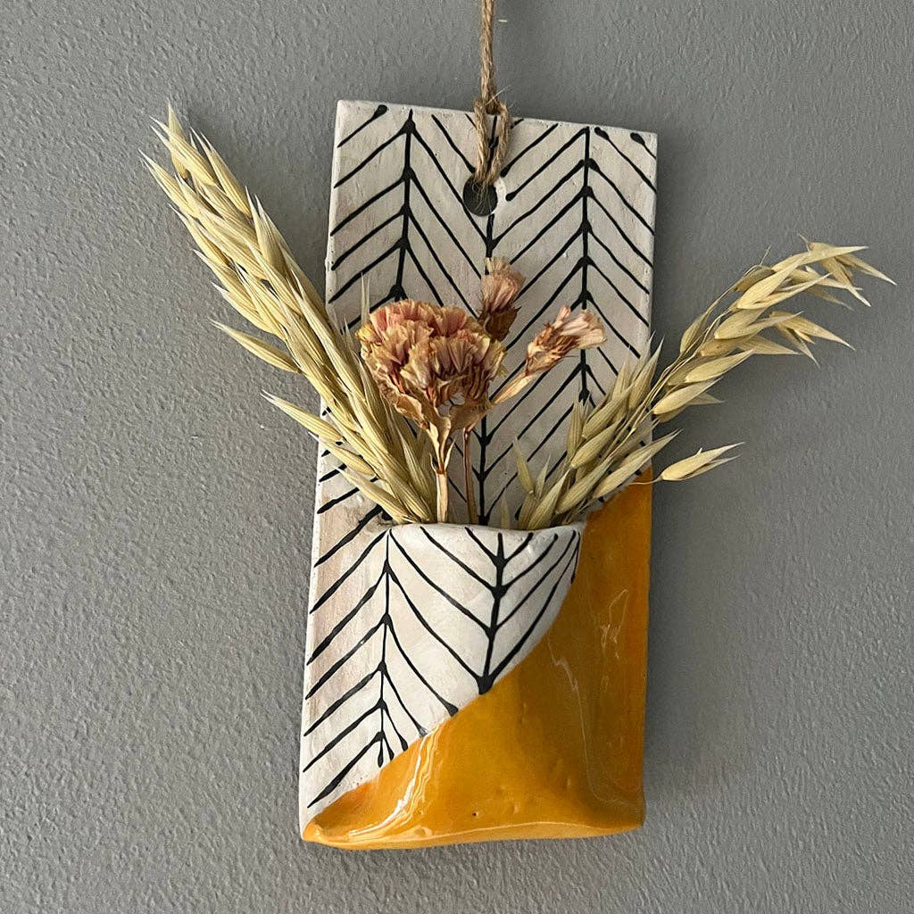 Mustard Herringbone Ceramic Hanging Vase