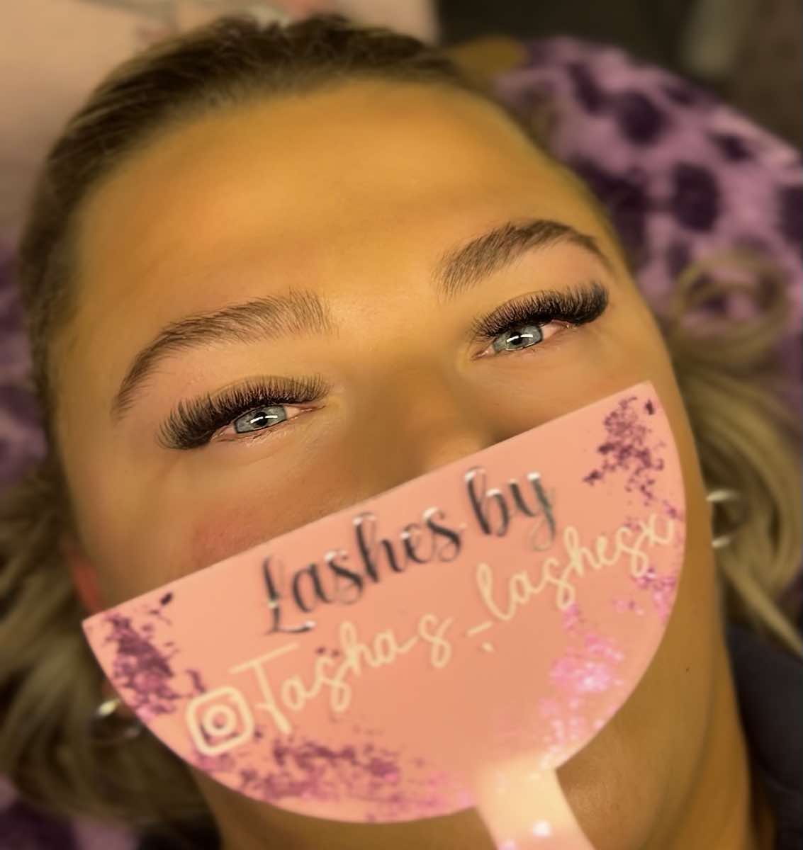 8D Clover Lashes – 16 Row Single Length Trays