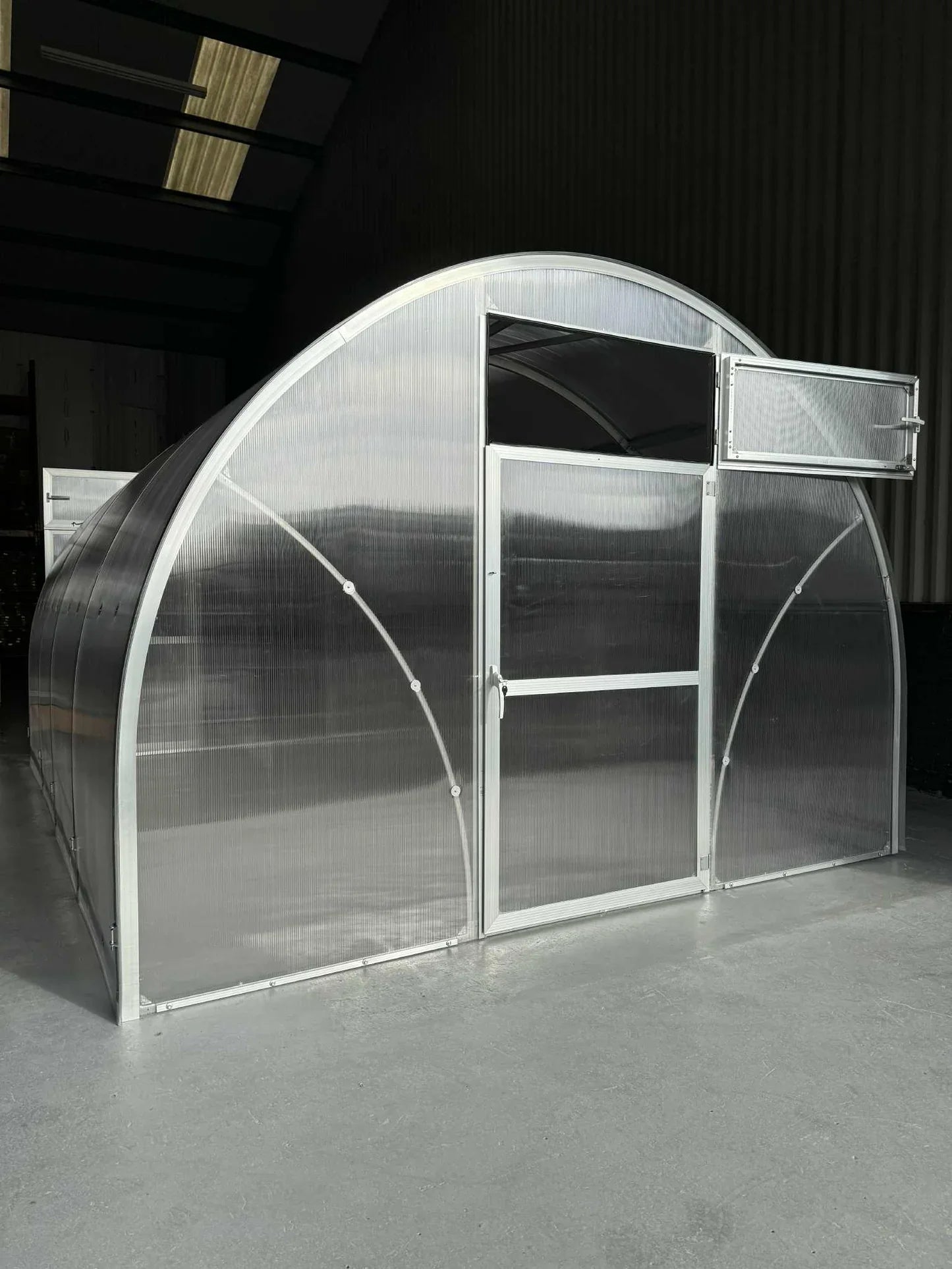 Sigma Lux 3m (width: 3 m, height: 2.10 m)