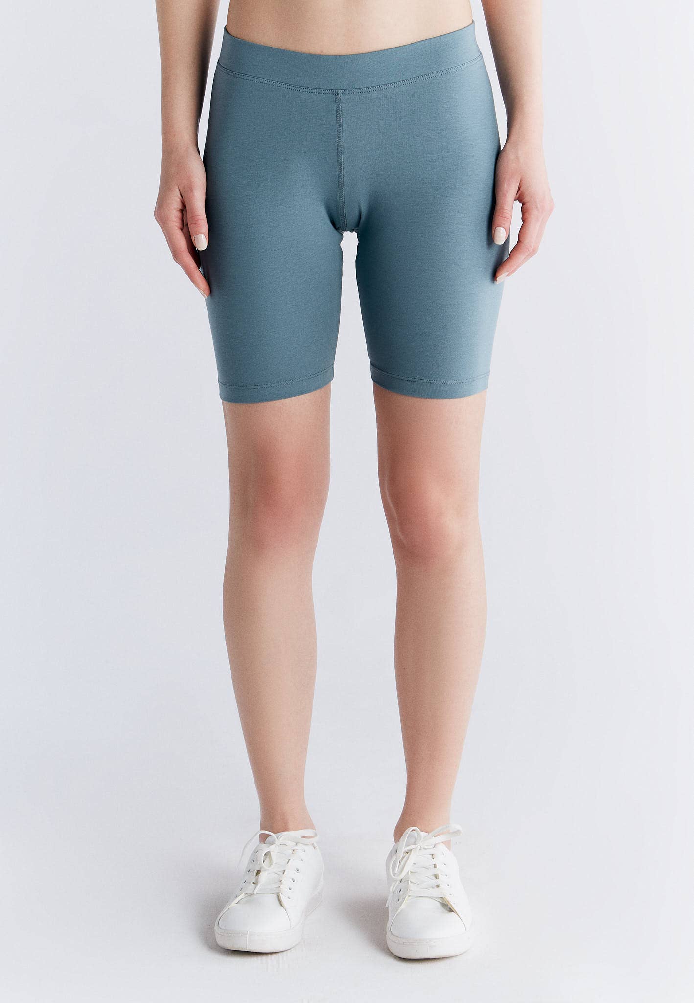 Organic Stretch Shorts: Womens