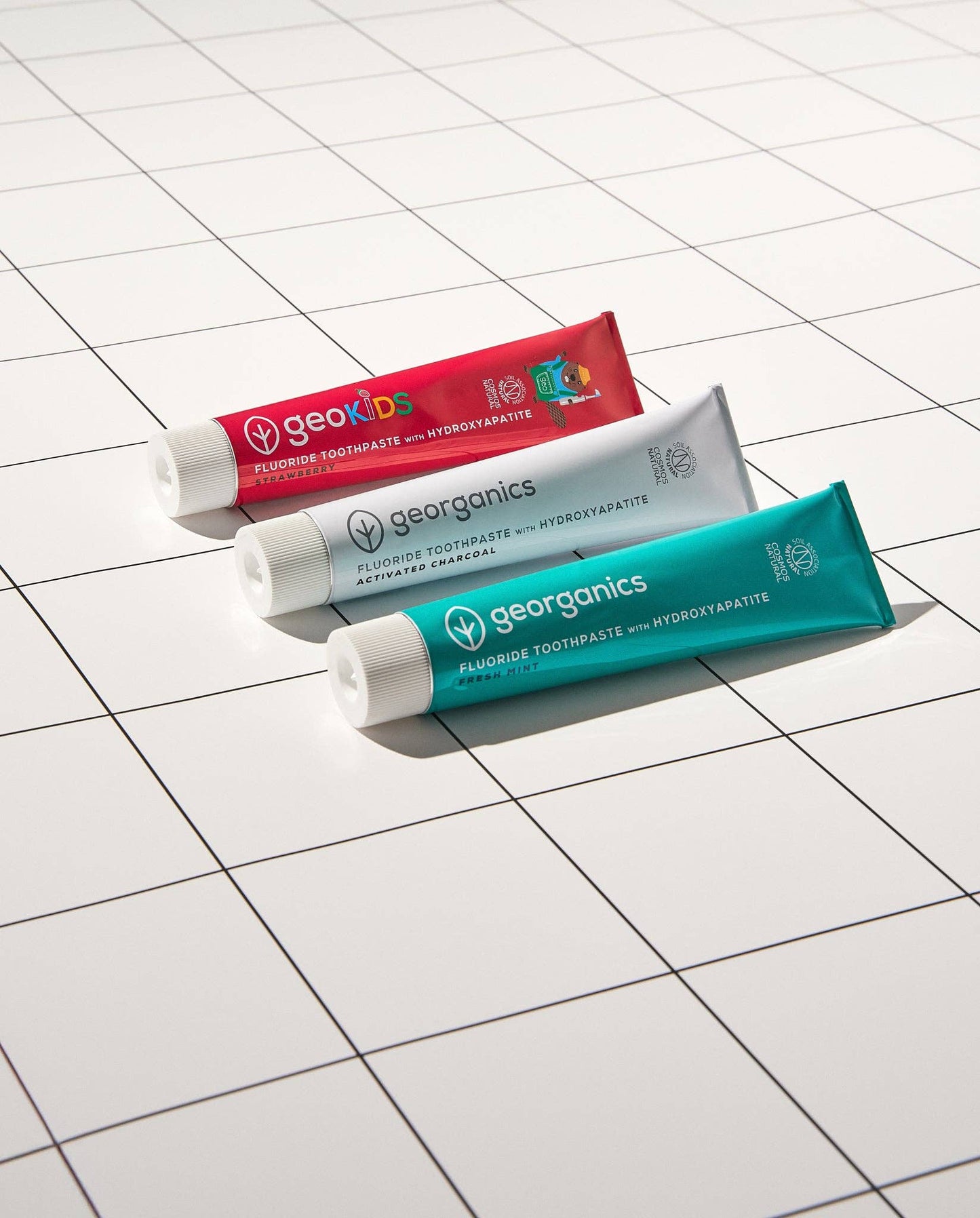 Georganics Kids Toothpaste with Hydroxyapatite – Strawberry