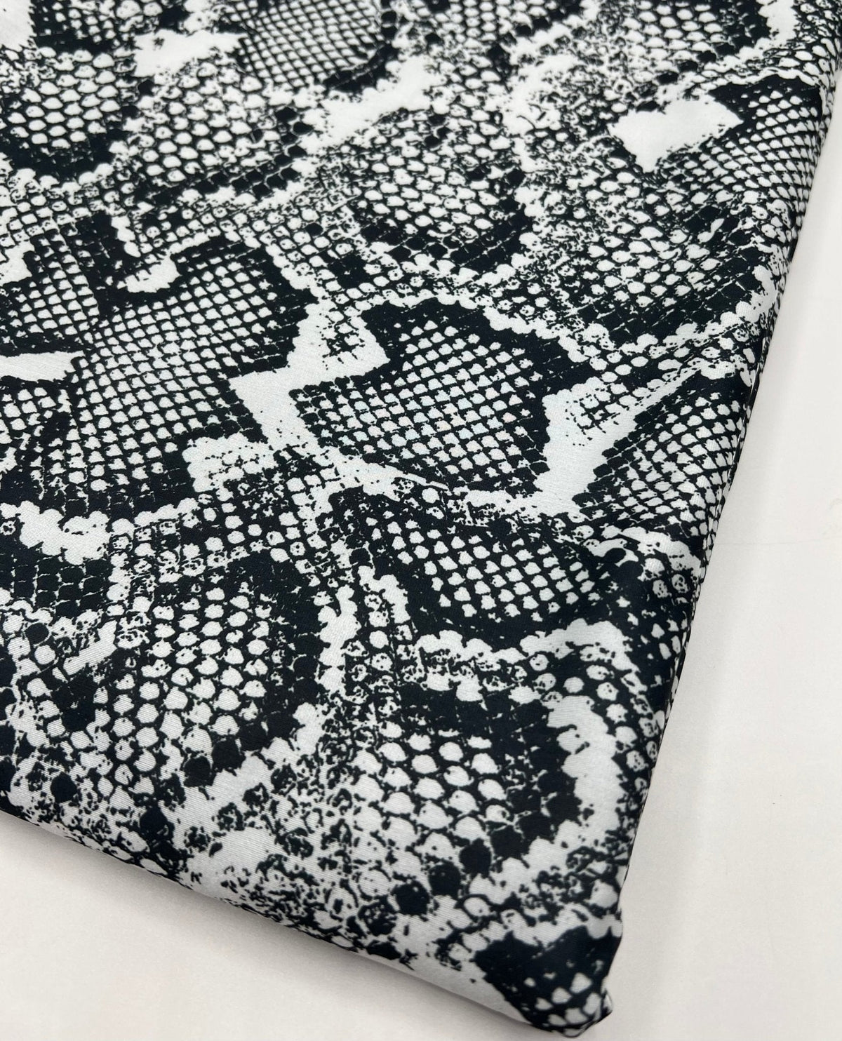 Grey Snake Printed Swimwear / Sportswear 4 Way Stretch Fabric