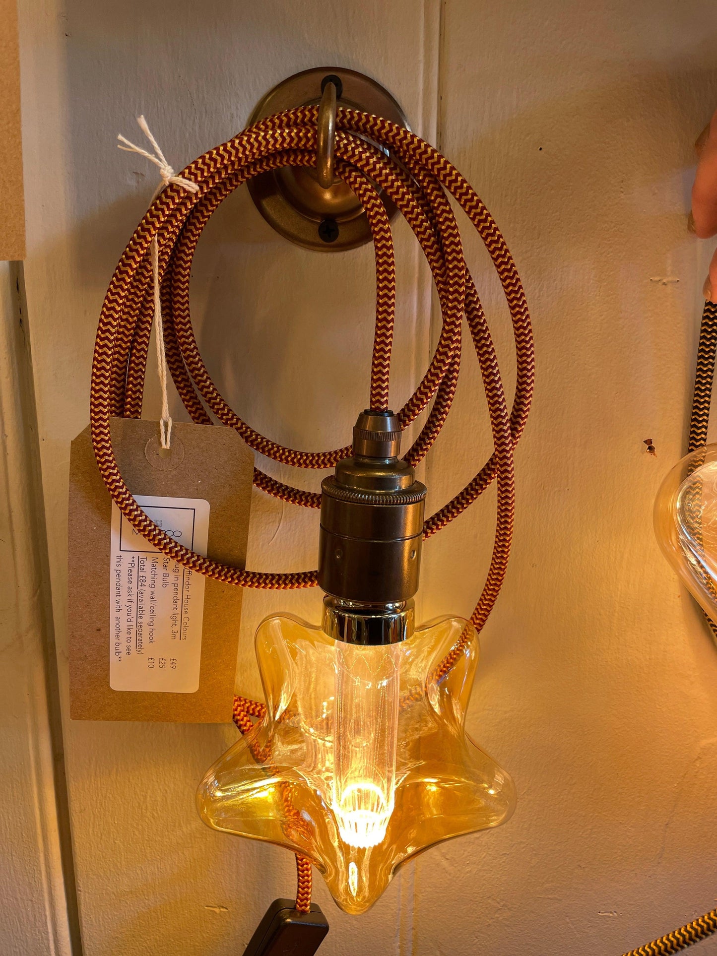 Hufflepuff Plug in Pendant Cable Set
