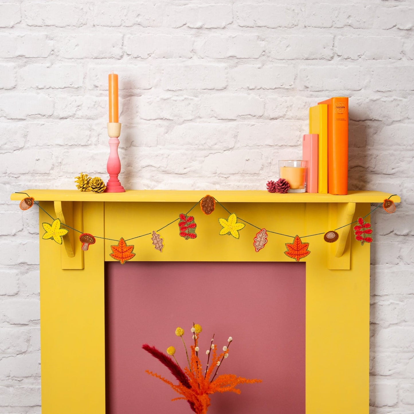 Autumn Garland Fall Leaves Felt Craft Kit for Beginners
