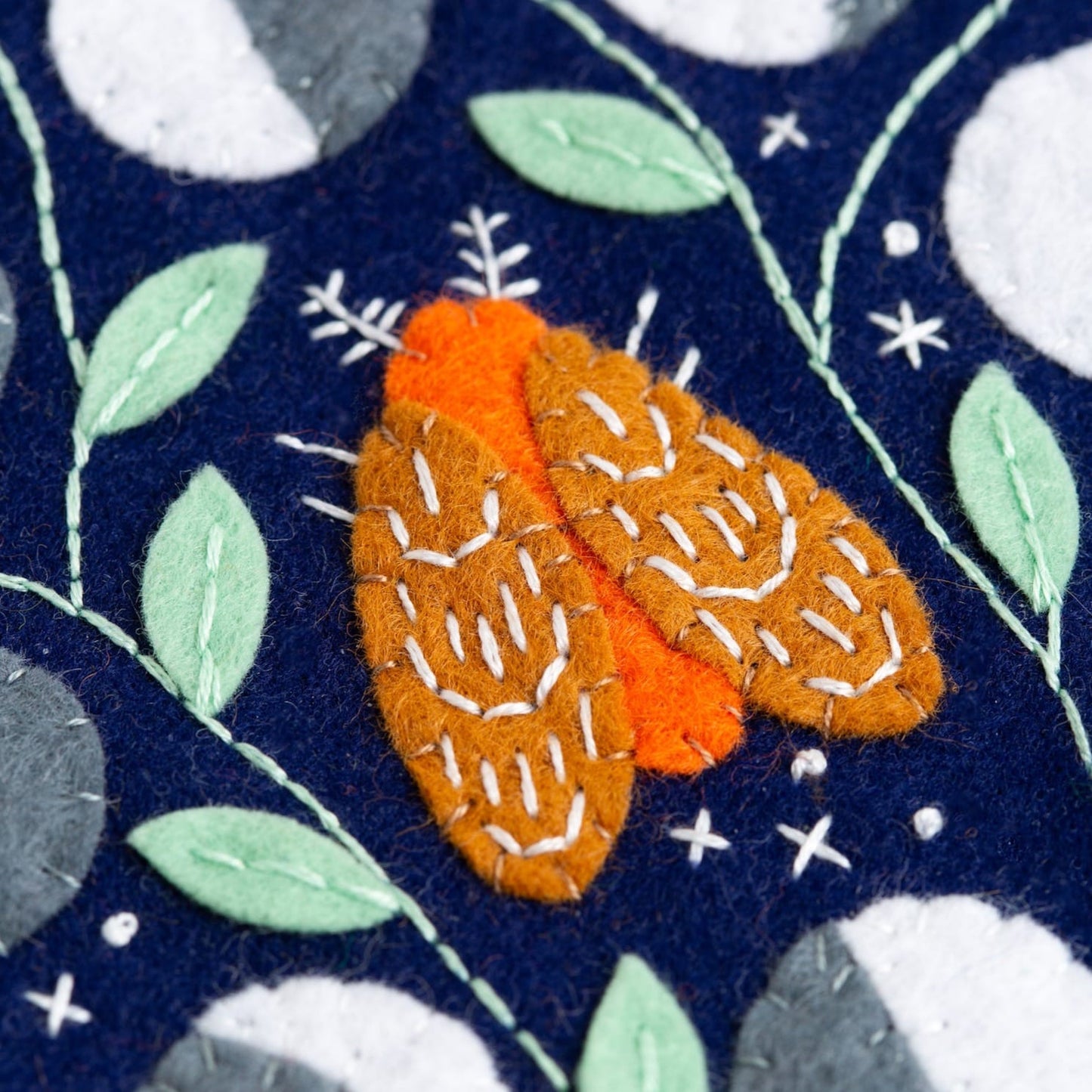 Celestial Pennant Felt Craft Kit for Beginners