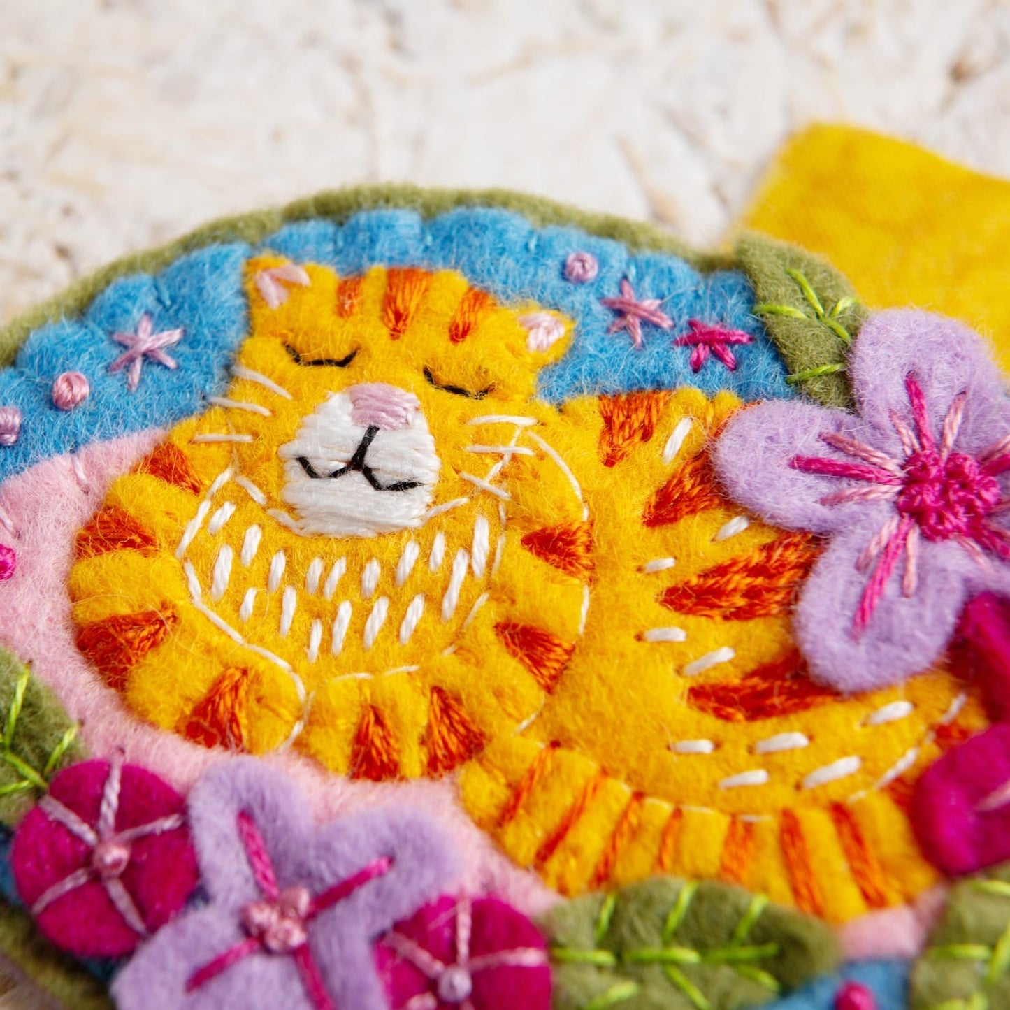 Ginger Cat Felt Craft Brooch Kit for Beginners