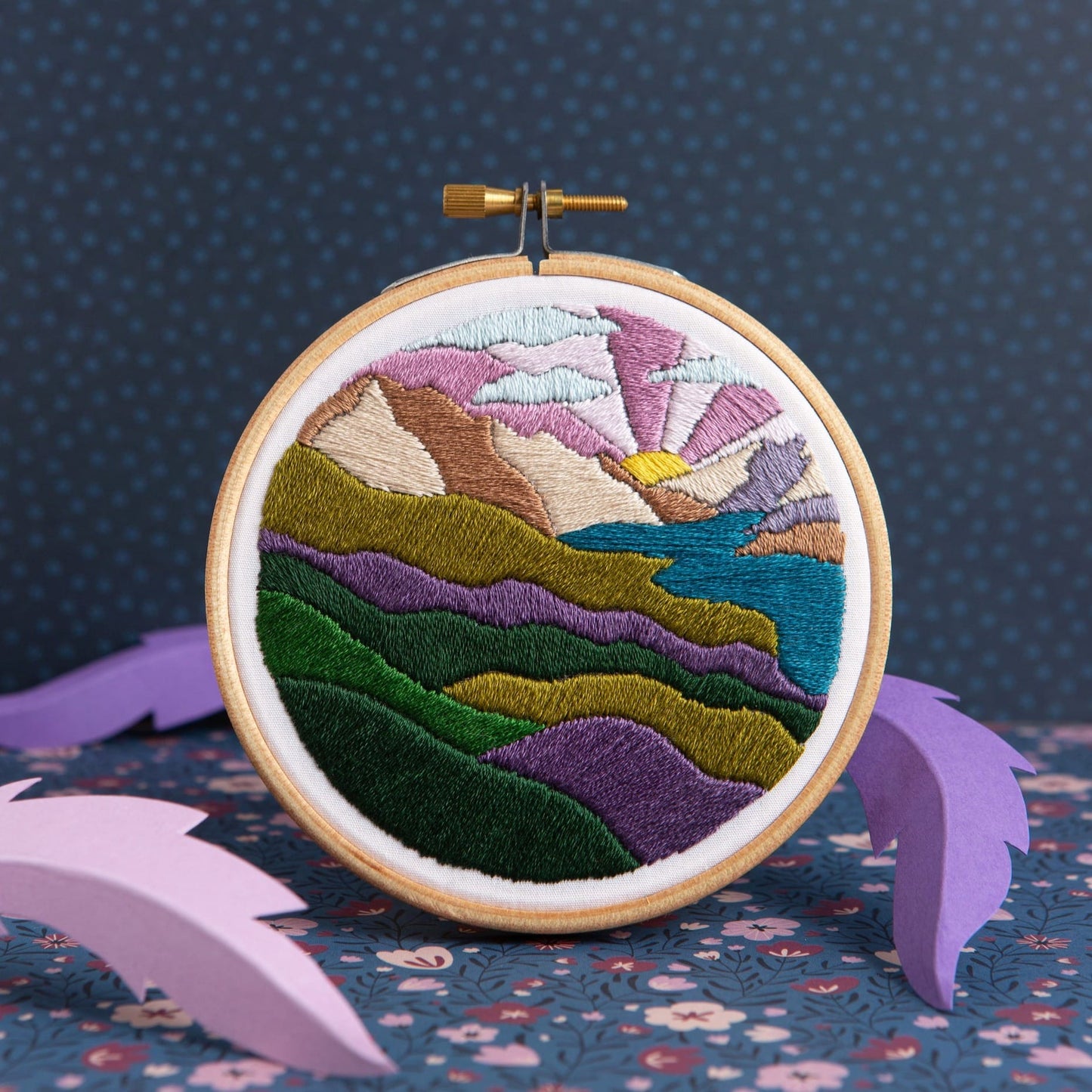 Highland Hike Landscape Mini Embroidery Kit for Beginners