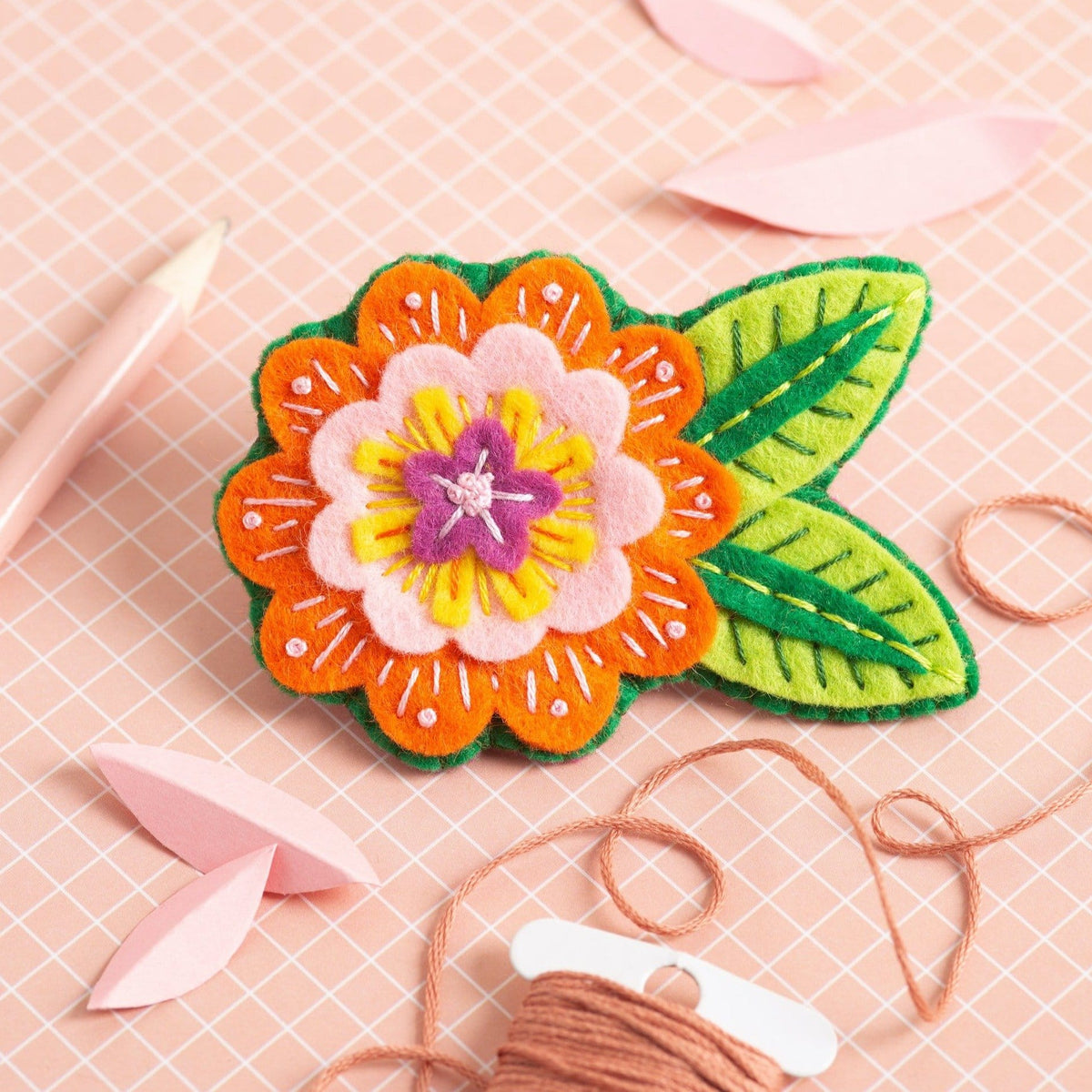 Margery Flower Felt Craft Brooch Kit for Beginners