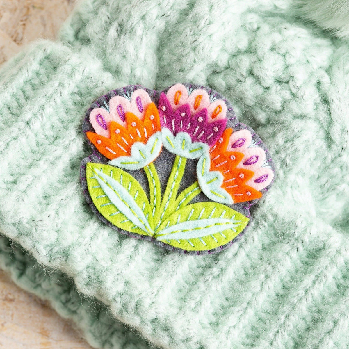 Marianne Flower Felt Craft Brooch Kit for Beginners