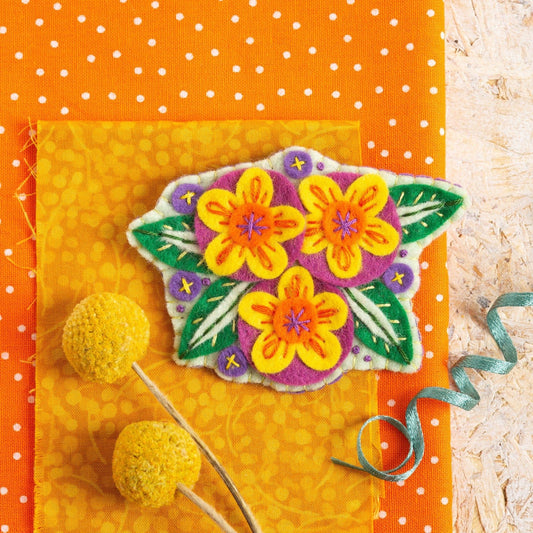 Penelope Flower Felt Craft Brooch Kit for Beginners
