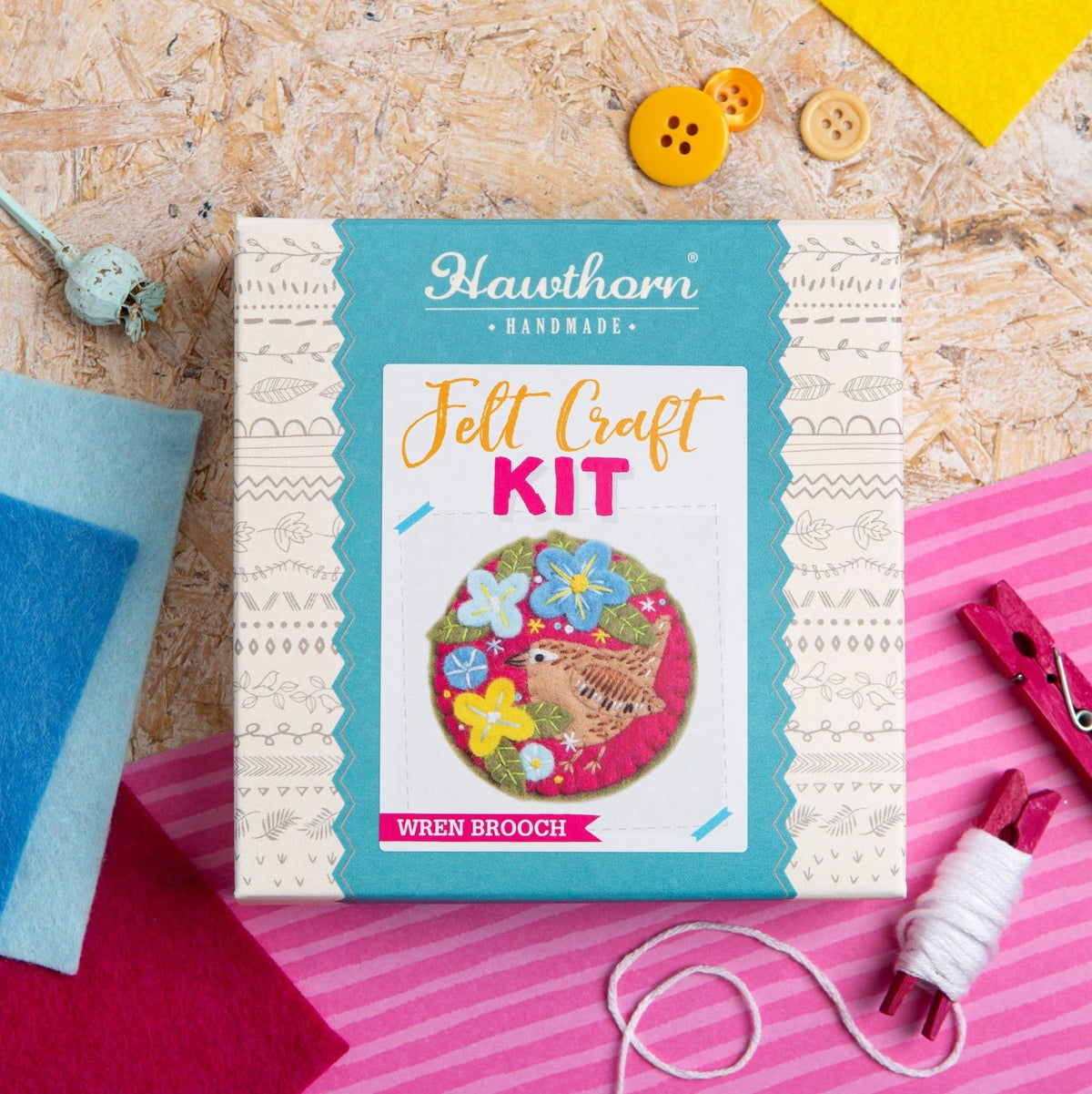 Wren Felt Craft Brooch Kit for Beginners