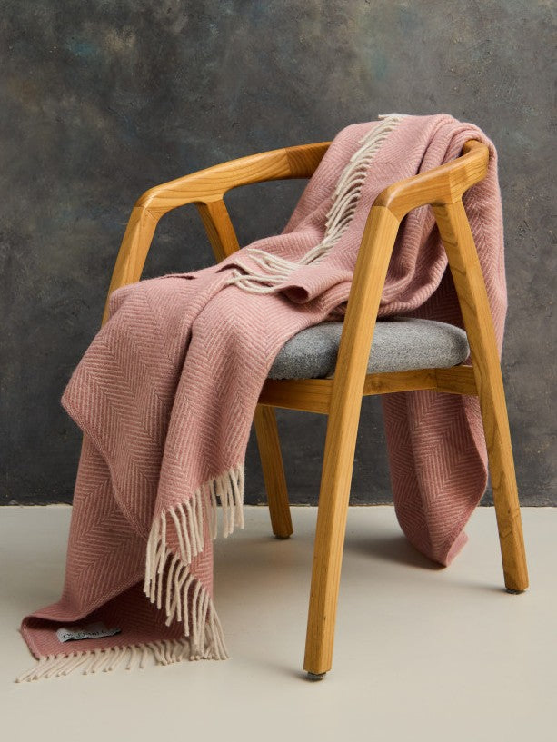 Herringbone Pure New Wool Throw - Dusky Pink/Pearl