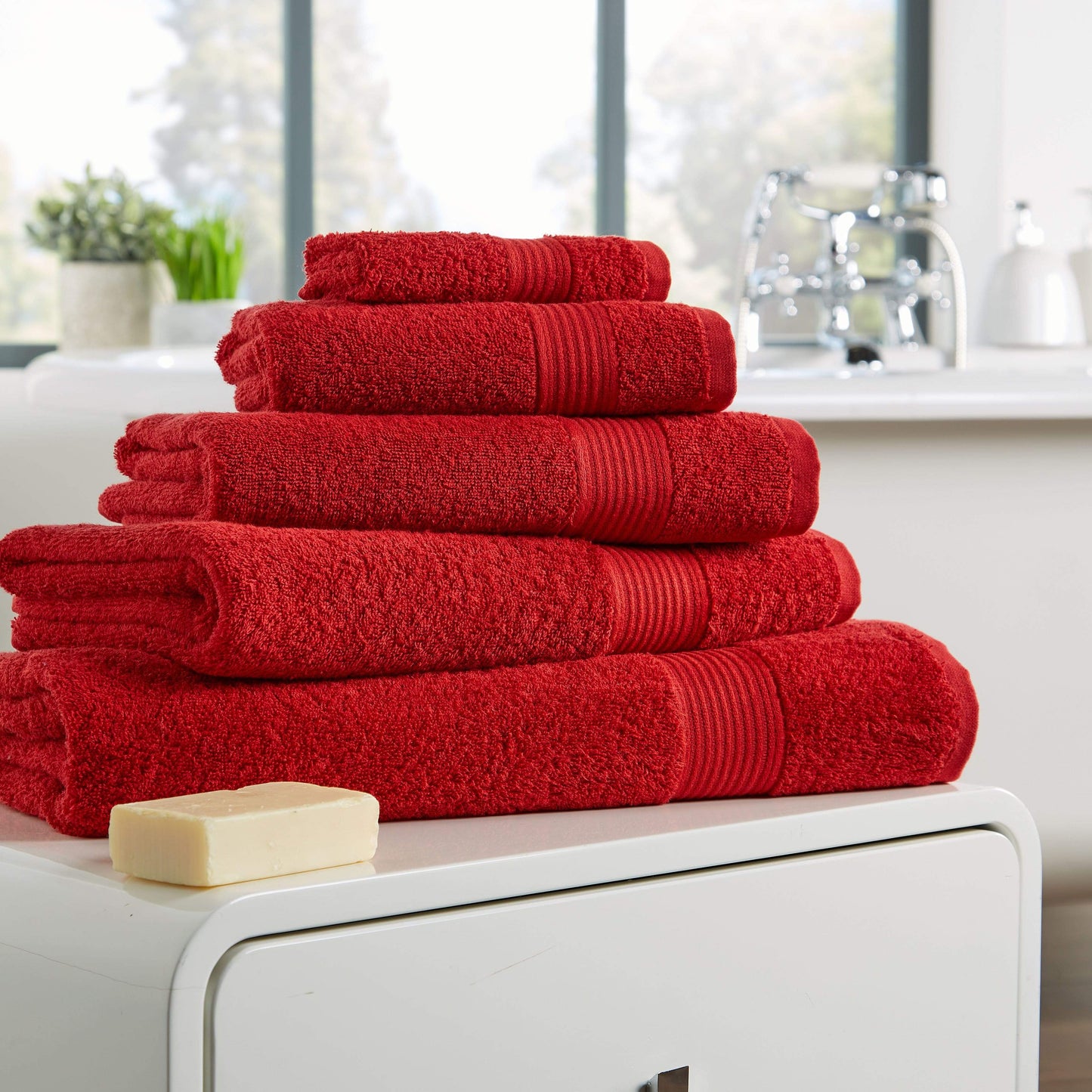 Home Collection Luxurious 500GSM Egyptian Cotton Towels High Absorbency Soft Durable OEKO-TEX Certified Various Sizes Elegant Colours by OLIVIA ROCCO