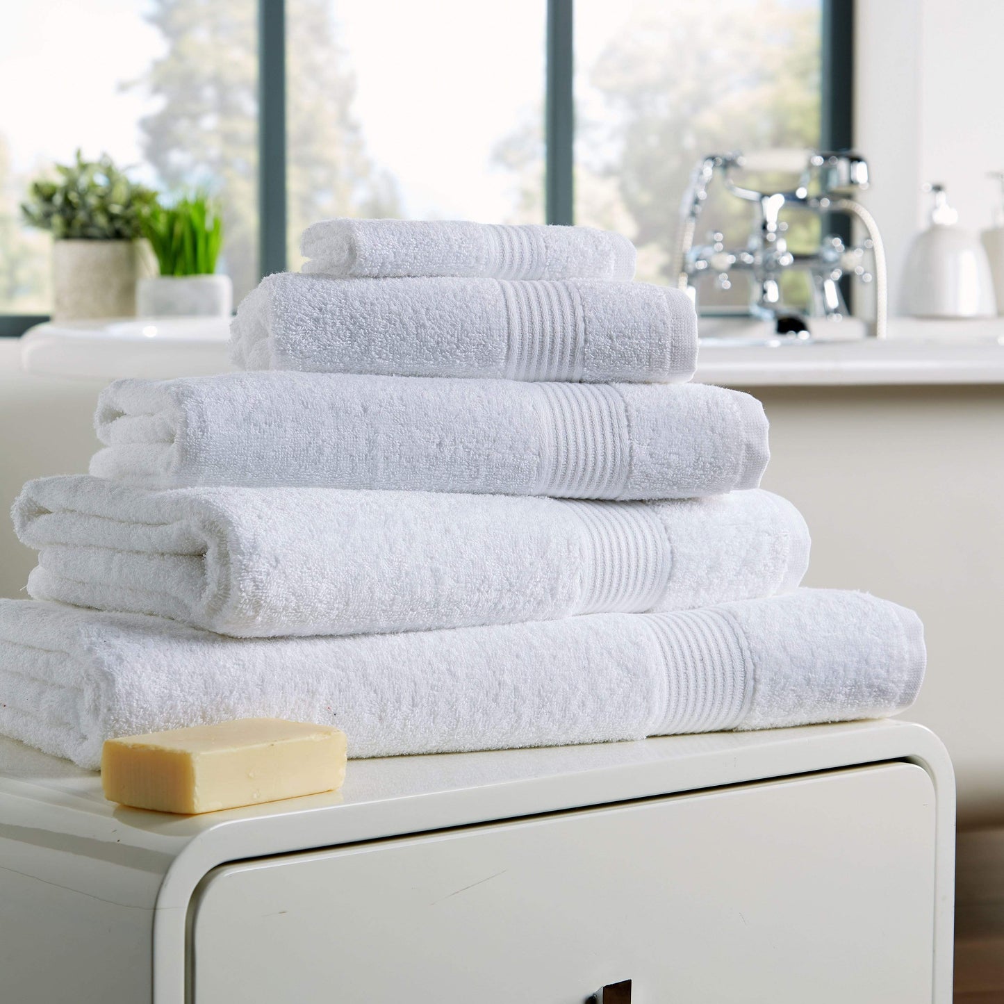 Home Collection Luxurious 500GSM Egyptian Cotton Towels High Absorbency Soft Durable OEKO-TEX Certified Various Sizes Elegant Colours by OLIVIA ROCCO