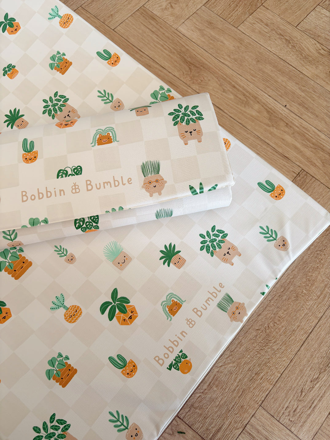 Anti-Roll Wedge Baby Changing Mat - Pot Plants