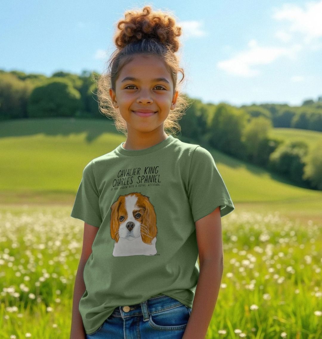 Tiny Royal, Big Attitude: Eco Kids Tee Featuring Their Noble Fluffy Shadow