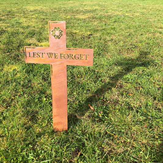 Small Lest We Forget Garden Decoration