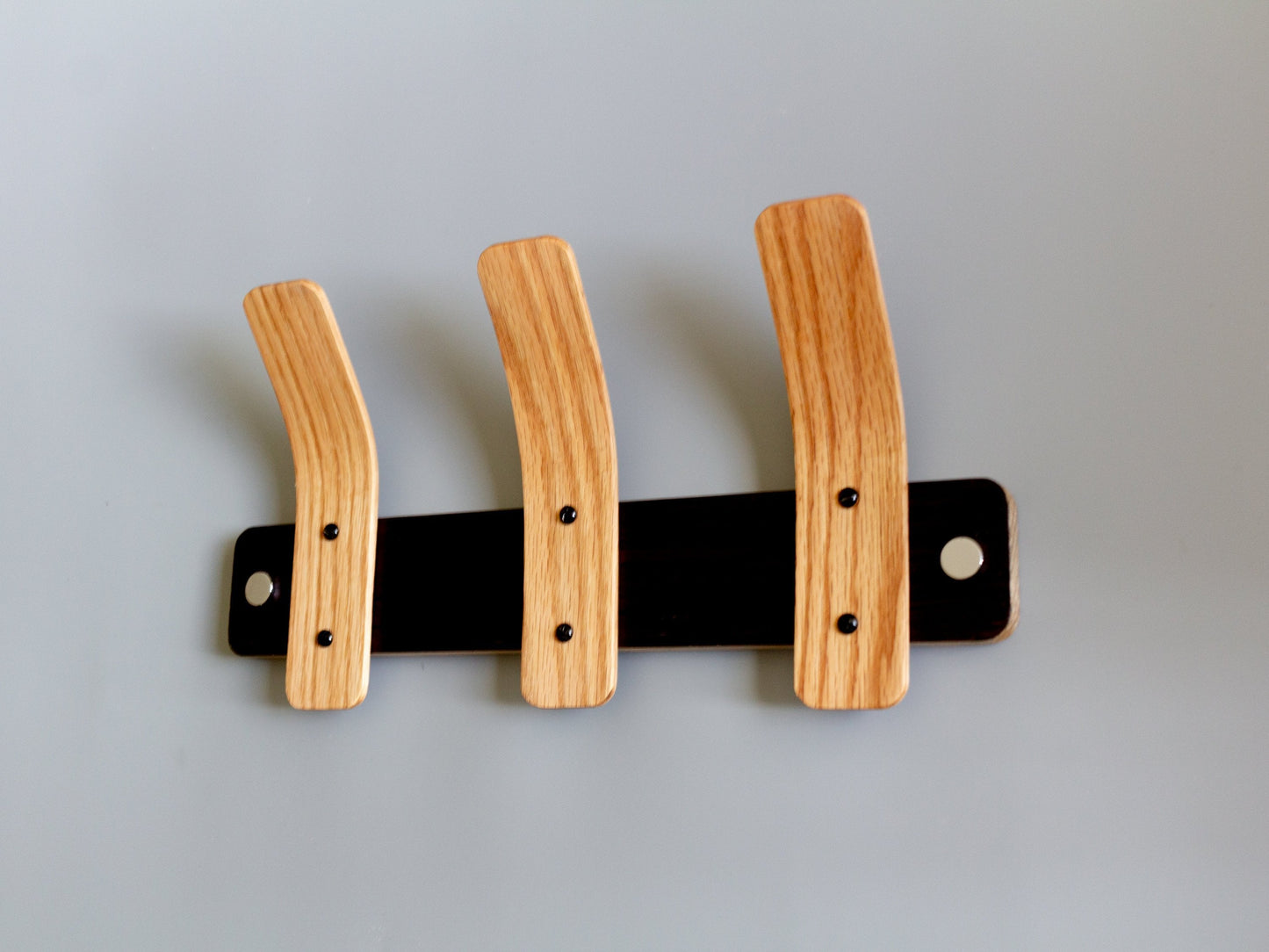 Oak Coat Rack | BL Tordu Silver