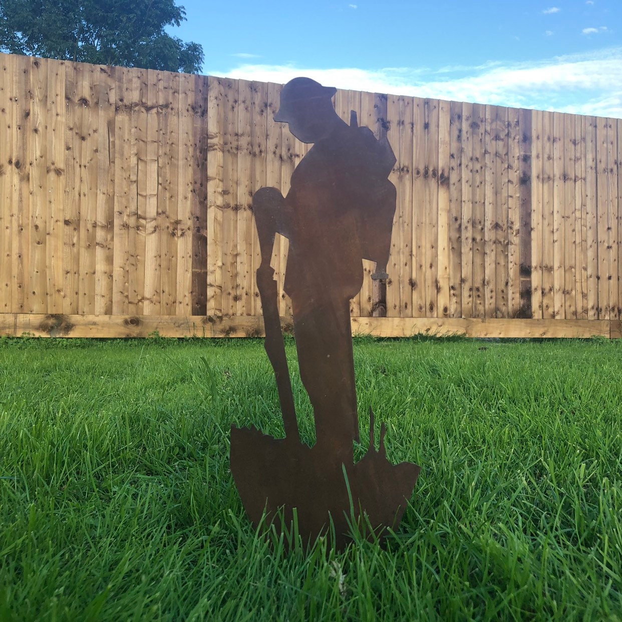 Rusty Metal Soldier Garden Statue, Remembrance Feature