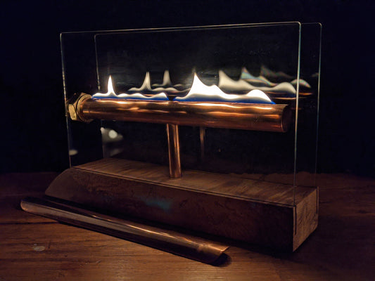 Indoor/outdoor table top oil burner