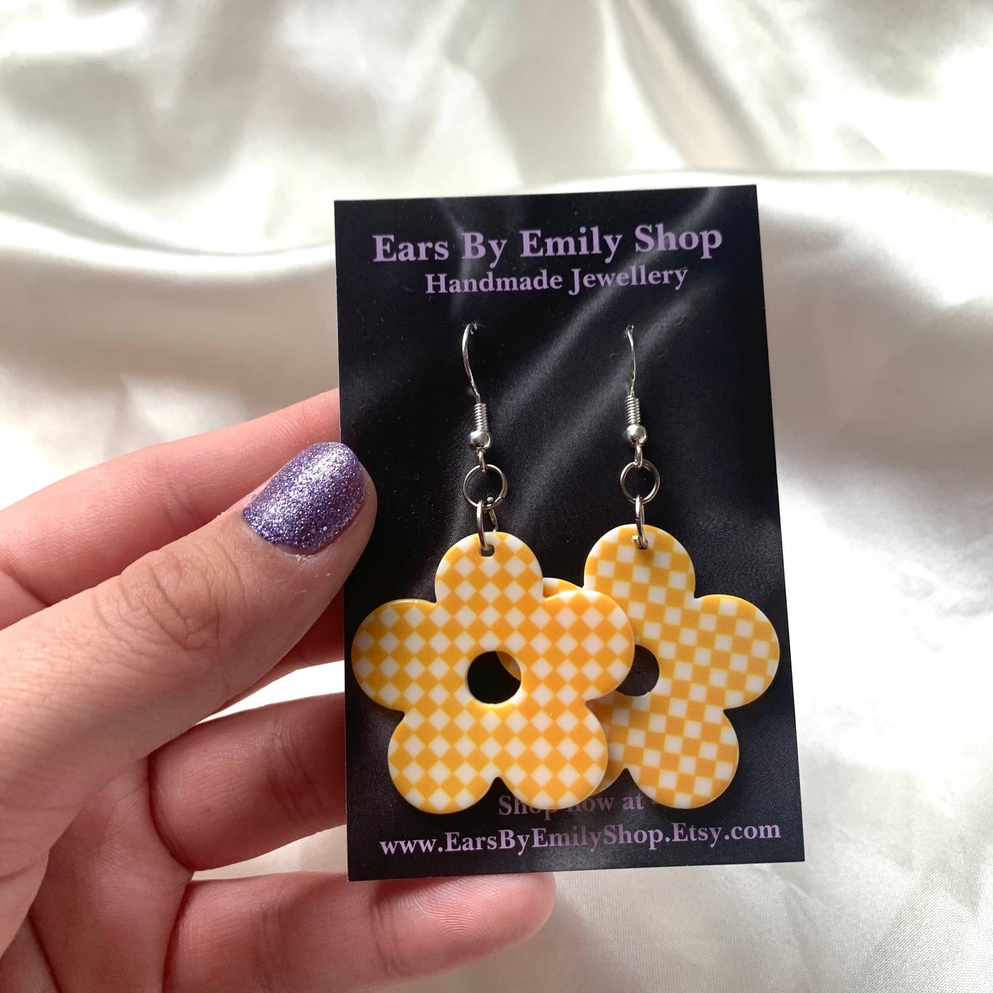 Red or yellow gingham checkerboard flower earrings