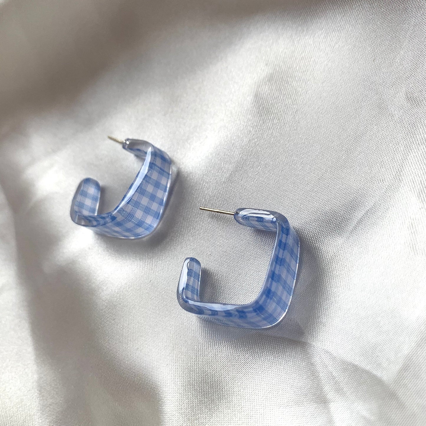 Purple or blue gingham square shaped hoop silver earrings