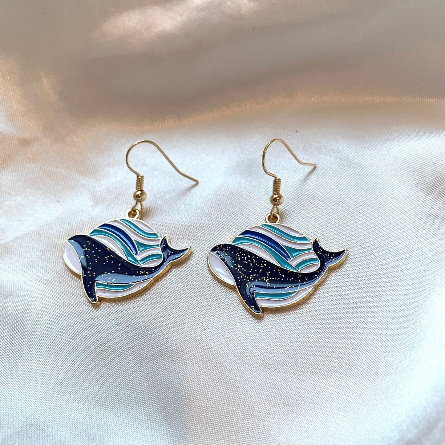 Blue, white and gold whale with wave earrings