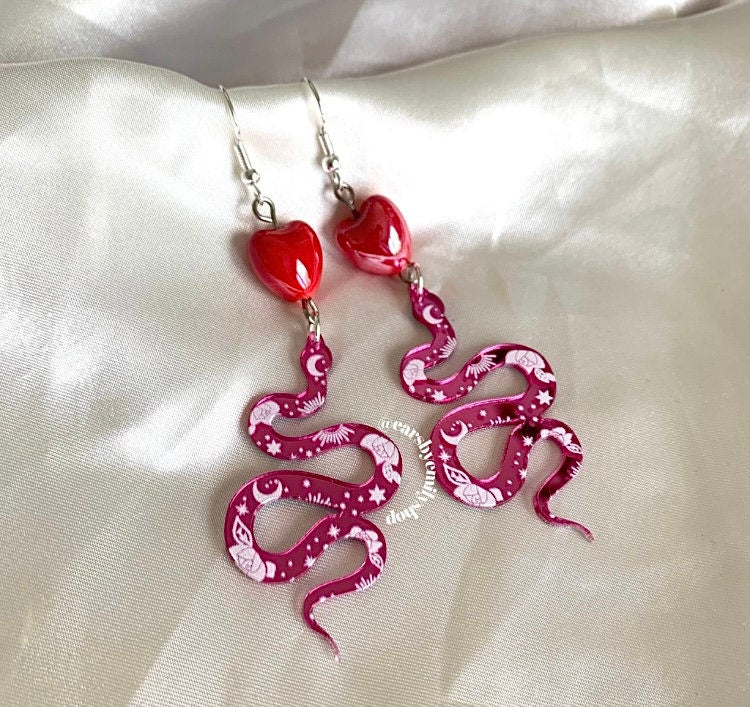 Cool quirky large statement pink acrylic snake earrings with ceramic red heart handmade drop dangle silver plated earrings
