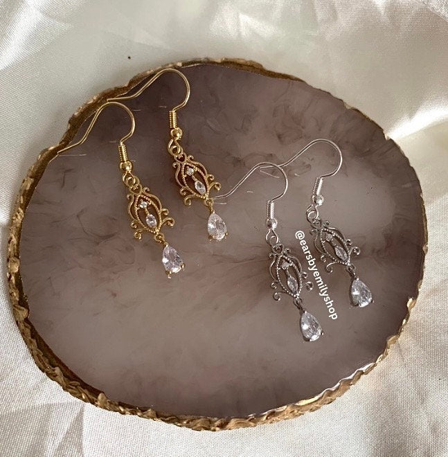 Gorgeous cool drop dangle chandelier diamanté crystal gem statement earrings on 18k gold plated or silver hooks