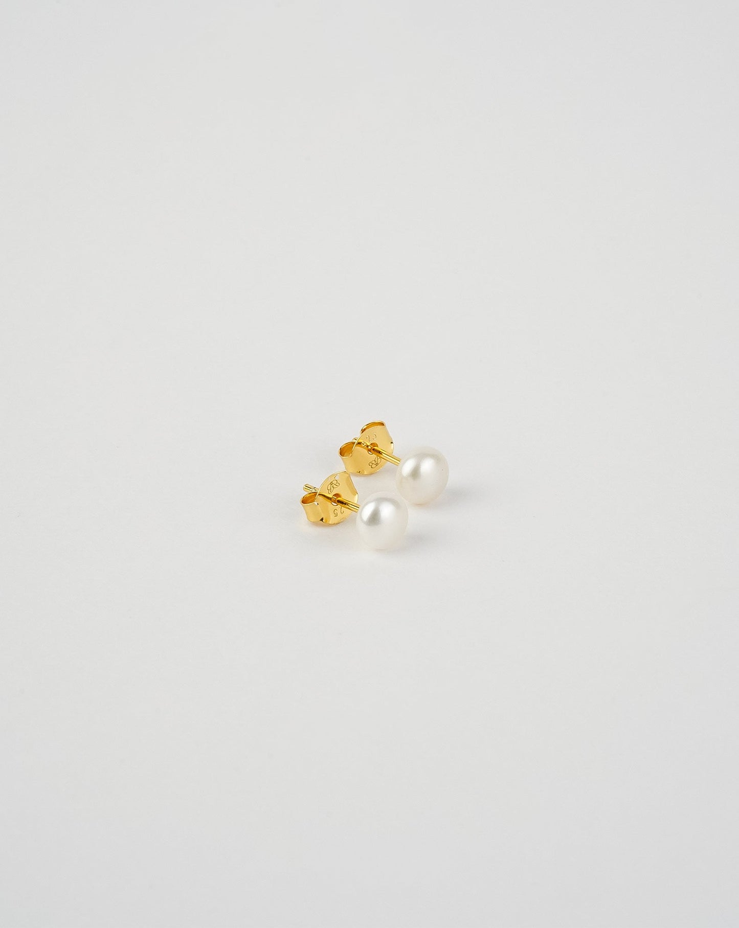 Button Freshwater Pearl Stud Earrings