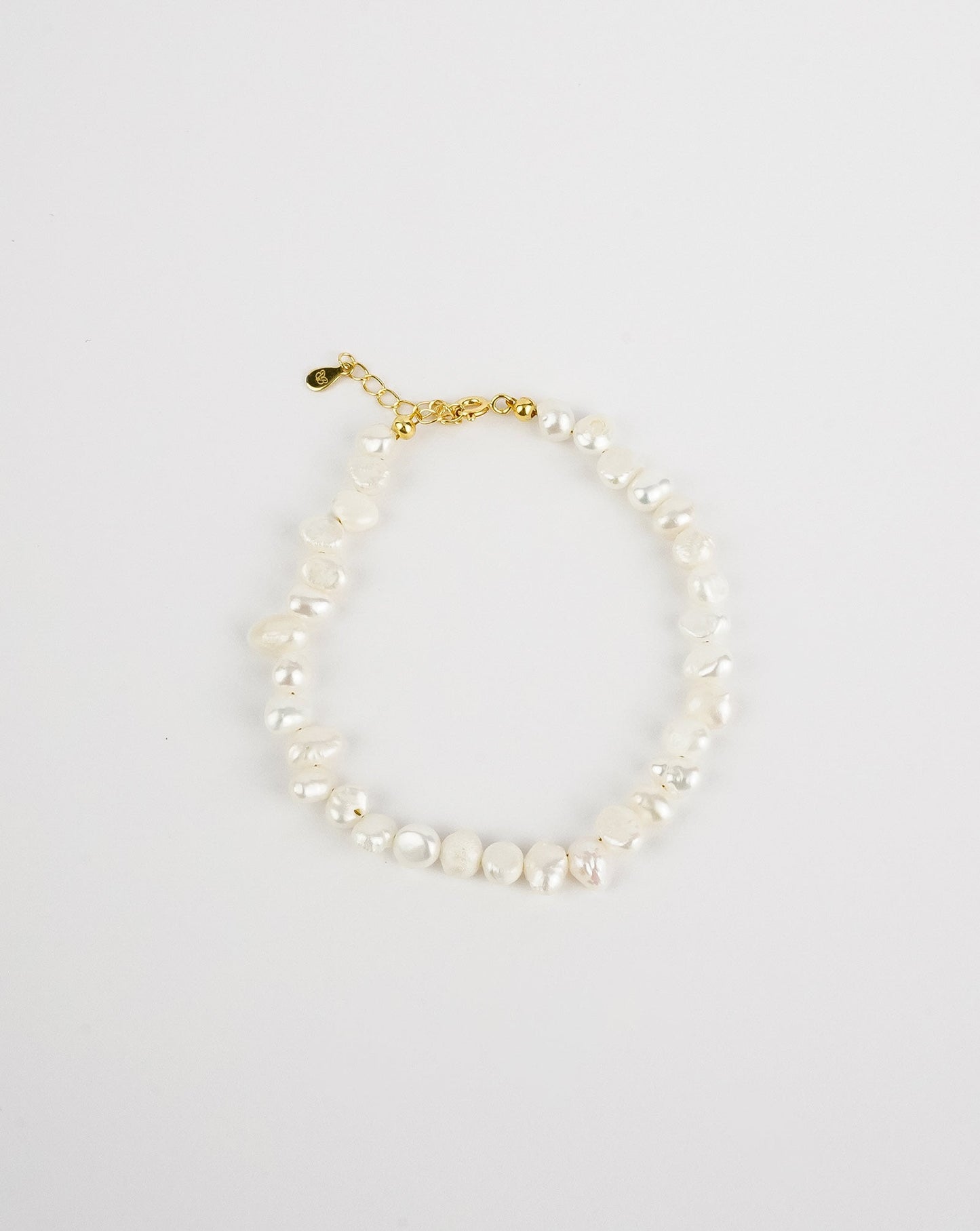 Classic Misshaped Pearl Bracelet