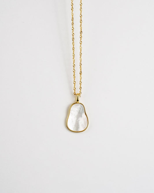 Wave Mother of Pearl Necklace
