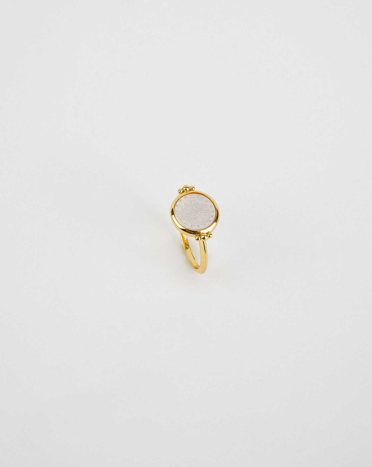 Sea Shell Print Pearl Ring