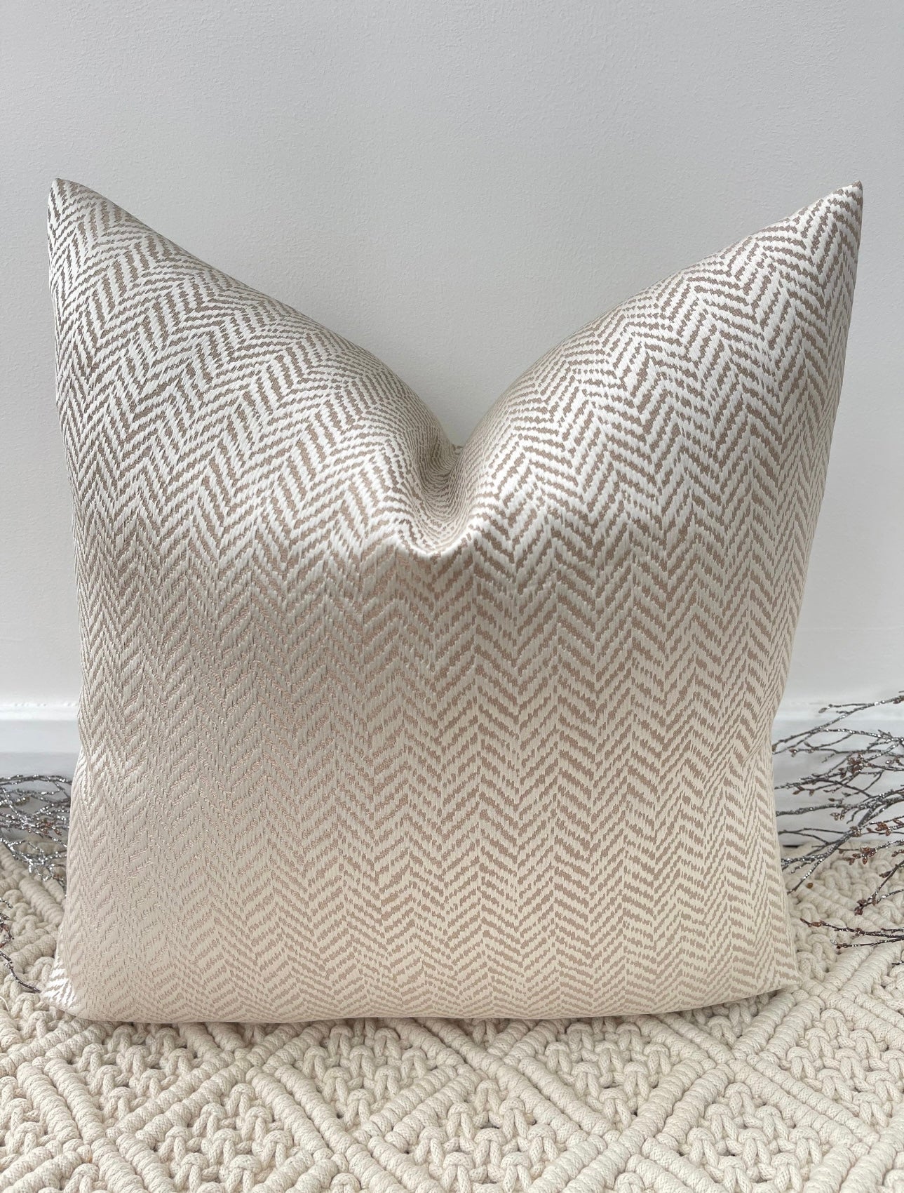 The Couture Cushion - The Gold Elleme - Style No. 118