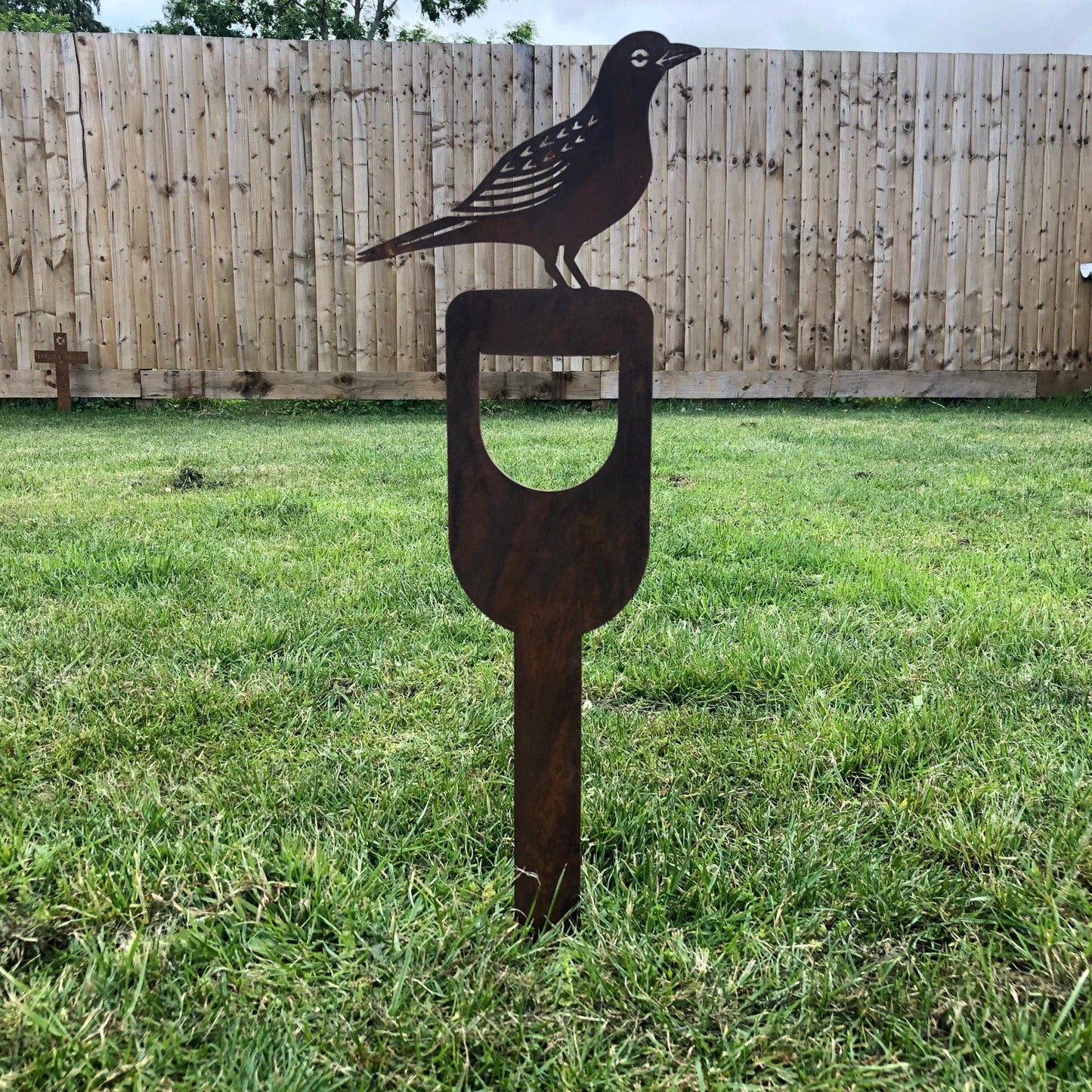 Rusty Metal Blackbird On A Spade Garden Decoration